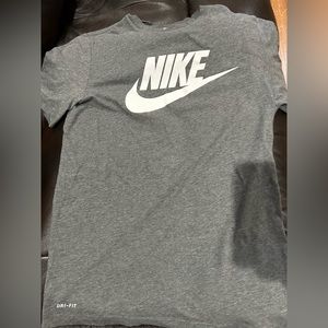 Gray Nike tee